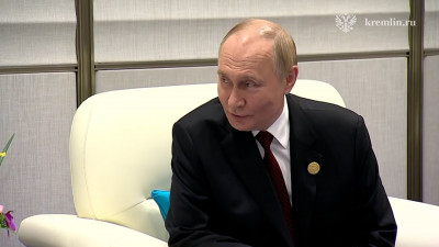 Путин провёл встречу с Пашиняном на полях саммита ШОС