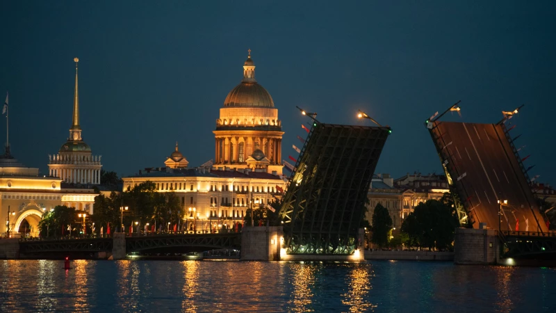 Шоу «Поющие мосты» в Петербурге посвятят Дню государственного флага РФ - tvspb.ru