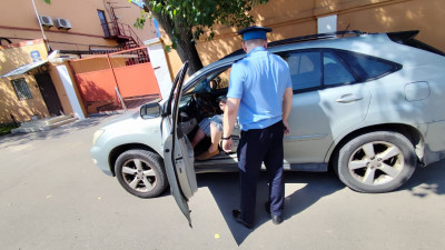 Петербуржец заложил драгоценности, чтобы выплатить долг по алиментам и не лишиться машины