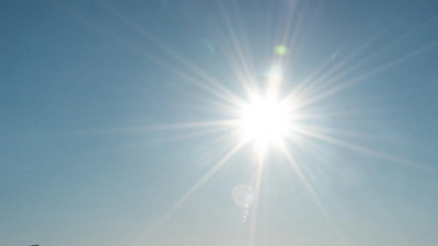 Протуберанец оторвался от поверхности Солнца утром 19 августа