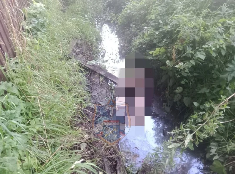 В Мурино нашли тело мужчины в канаве - tvspb.ru