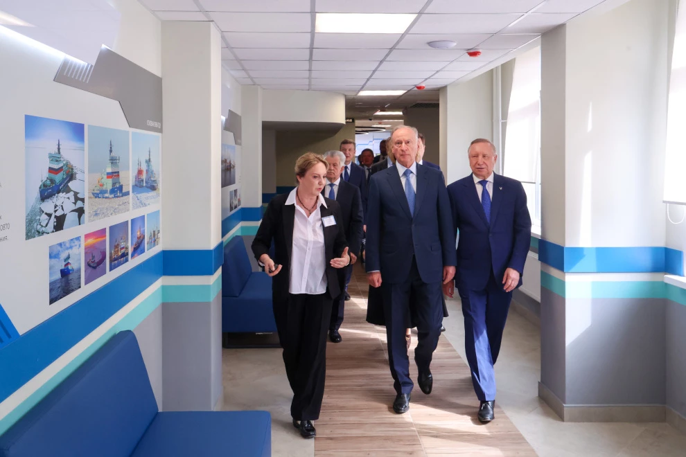 Александр Беглов: Город отремонтировал и достроил Колледж судостроения по «петербургскому стандарту» - tvspb.ru