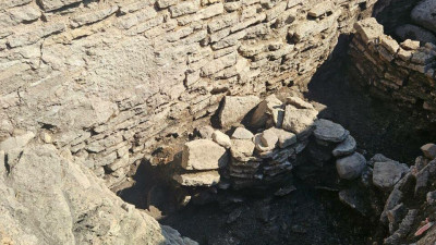 В Старой Ладоге нашли каменную кладку эпохи Вещего Олега