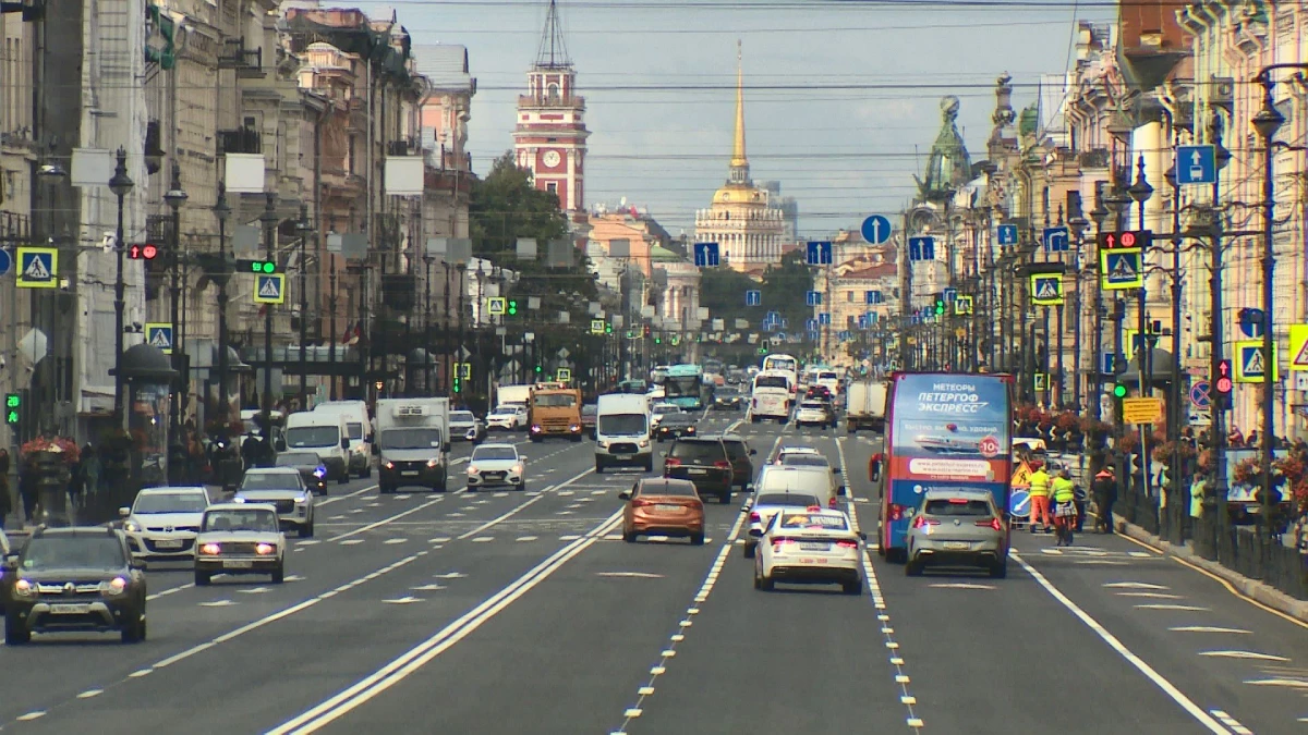 День перенесения мощей Александра Невского ограничит движение в центре Петербурга - tvspb.ru