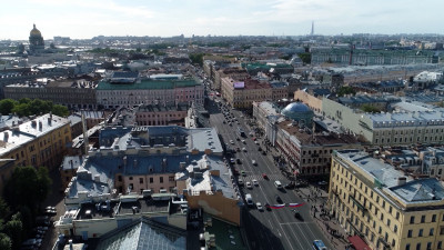 Невский проспект готовится к закрытию