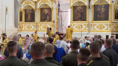 Смольному собору исполняется 190 лет