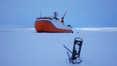 Научное судно «Академик Трешников» отправится к дрейфующей станции «Северный полюс-42»