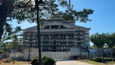 Реставрация Мариупольского драматического театра выходит на новый уровень