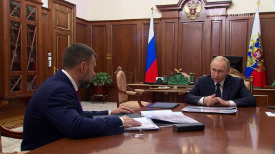 Владимир Путин провёл рабочую встречу с главой Донецкой Народной Республики Денисом Пушилиным