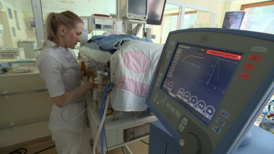 Как в Детской городской больнице №1 поддерживают малышей, родившихся раньше срока