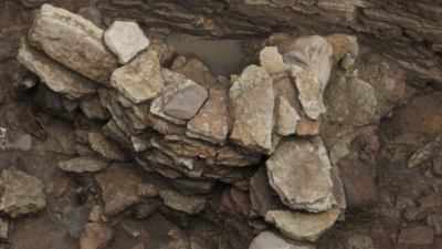 Сенсационная находка в Старой Ладоге: археологи обнаружили стены времен Вещего Олега