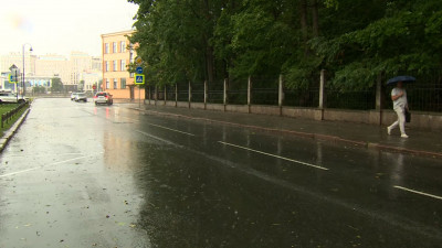 В Петербурге – дождливо: для оперативного реагирования на временные подтопления дежурят 73 бригады «Водоканала»