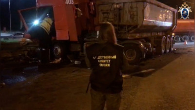 По факту ДТП с участием фуры и автобуса на трассе «Кола» возбуждено еще одно уголовное дело