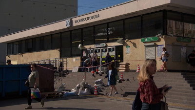 Как изменится режим работы станции метро «Василеостровская» в связи с ремонтом стилобата