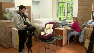 В Петербурге расширяют поддержку семей: пункты проката товаров и помощь социальной няни