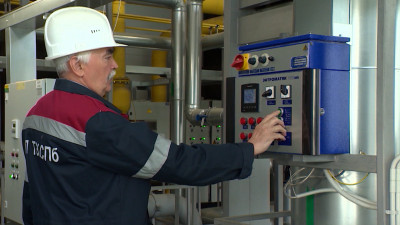 Готовность — более 90%: какие работы проводят в Петербурге перед началом нового отопительного сезона