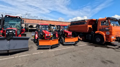 Как в Петербурге расширяют автопарк снегоуборочной техники к зимнему сезону