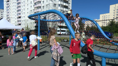 В Парголово открылась новая детская площадка
