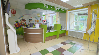 В Калининском районе построили новую детскую поликлинику