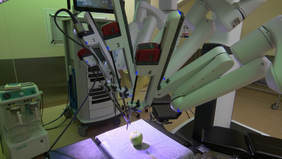 Ассистировать хирургам Онкологического  центра имени Напалкова будет робот