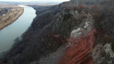 На острове Итуруп спасли пропавших туристов