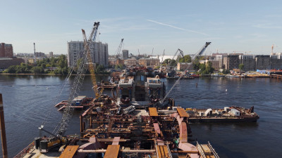 Петербуржцам показали ход строительства Большого Смоленского моста