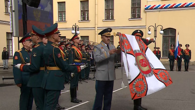 Санкт-Петербургскому суворовскому училищу присвоили орден Почета в честь 70-летия со дня основания