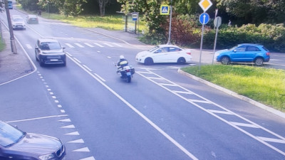 Решительные действия полицейского предотвратили возможную трагедию с участием байкера