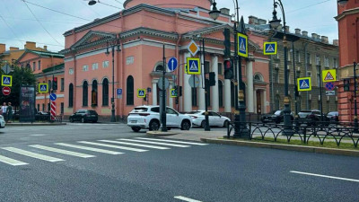 Важная транспортная артерия обновлена: ремонт проспекта Чернышевского завершен