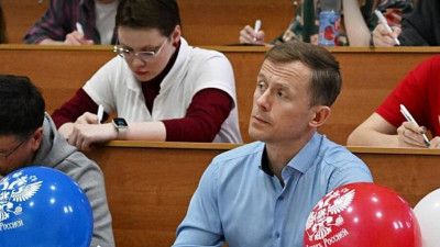 Валерий Фальков: Студенты, вернувшиеся из зоны СВО, и молодые люди из семей героев должны активно участвовать в общественной жизни своих вузов, становиться образцами и ориентирами для однокурсников