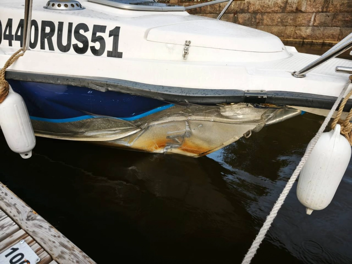 Два катера столкнулись в Ленобласти – на одном находились пассажиры - tvspb.ru