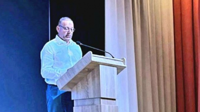 В преддверии начала учебного года представитель петербургского филиала фонда «Защитники Отечества» встретился с директорами школ Калининского района