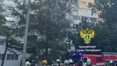 Прокуратура устанавливает причины пожара в квартире на улице Стойкости