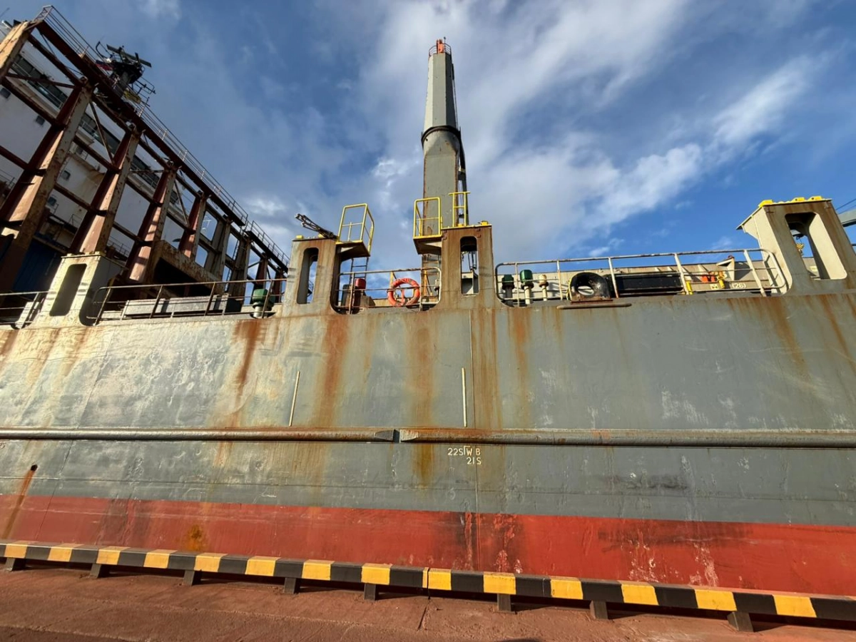 В Петербурге арестовано индийское сухогрузное судно - tvspb.ru