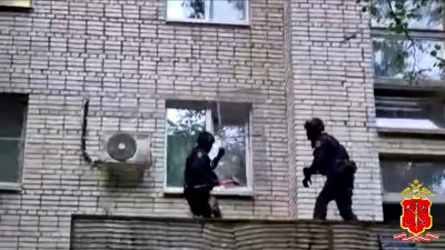 Семейный наркобизнес: полиция задержала жительницу Соснового Бора и ее сыновей, торговавших «смертью»