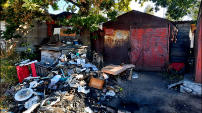Трагедия на застолье в Сосновом Бору: трое в морге, одна в реанимации