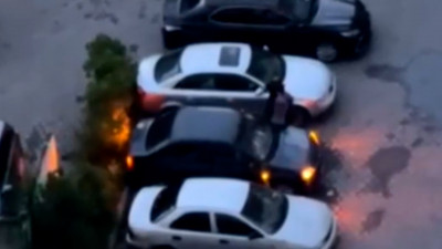 Ошибочная месть: петербурженка повредила не то авто, пытаясь «насолить» бывшему — дело передано в суд