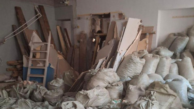 Как устраняют последствия обрушения в квартире дома на Невском проспекте