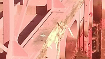 Пострадавших нет: в Лодейнопольском районе баржа навалилась в акватории реки Свирь