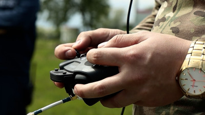 Военнослужащие Балтийского флота отработали навыки поиска и уничтожения целей с помощью современных дронов