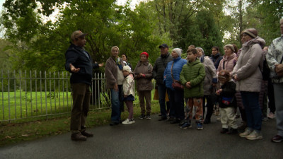 Павел Глазков рассказал, какие птицы улетают на юг, а какие остаются зимовать в городе
