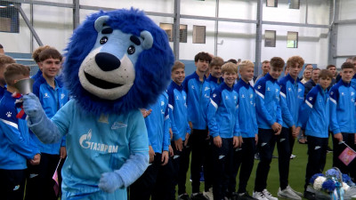 Воспитанники Академии «Зенита» встретили День знаний в новом учебно-спортивном комплексе