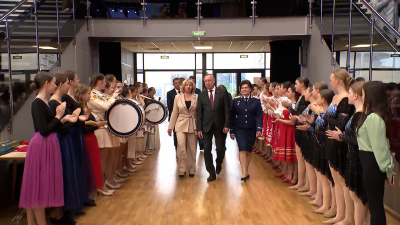 Александр Беглов поздравил воспитанниц и педагогов Пансиона Минобороны с началом нового учебного года