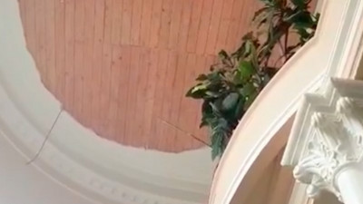 В Выборгском филиале ЛГУ им. А. С. Пушкина обвалился потолок