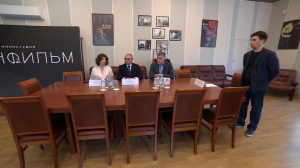 «Окно в кино». Форум объединённых культур, «Долгая прогулка», «Ангелы не жужжат»,  три ипостаси истории Ивана Лапшина, «Чёрный кролик»