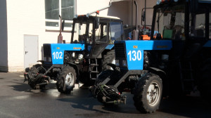 Подготовка к зимнему сезону. База механизации на Байконурской улице