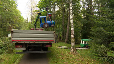 Сказочная экотропа в Зеленогорске пополнилась новыми скульптурами