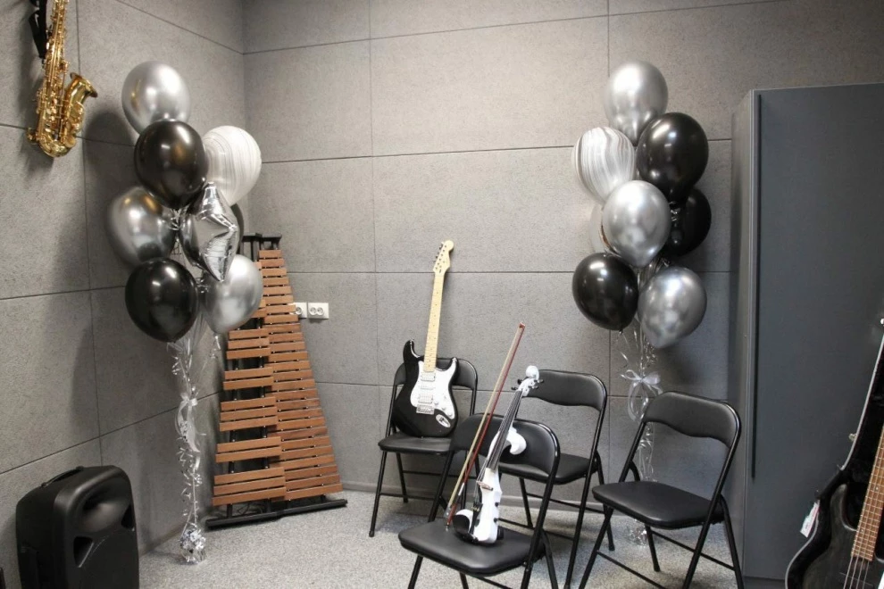 Александр Беглов: На реализацию идей старшеклассников в рамках проекта «Твой Бюджет в школах» направлено 100 млн руб. - tvspb.ru