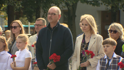 На Пискаревском кладбище прошла траурная церемония в преддверии Дня памяти жертв блокады