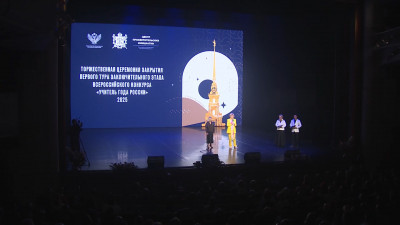 Петербургскому педагогу Екатерине Тенютиной присвоили звание народного учителя